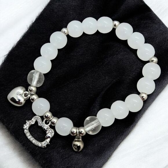 Hello Kitty Beaded Charm Bracelet Rhinestone Silver Pendant Cut-Out Cat Jewelry - Picture 1 of 4